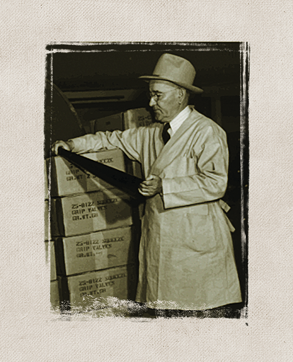 Charles Neal in 1940