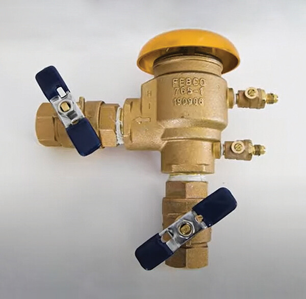 Pressure Vacuum Breaker with Shutoff Valves